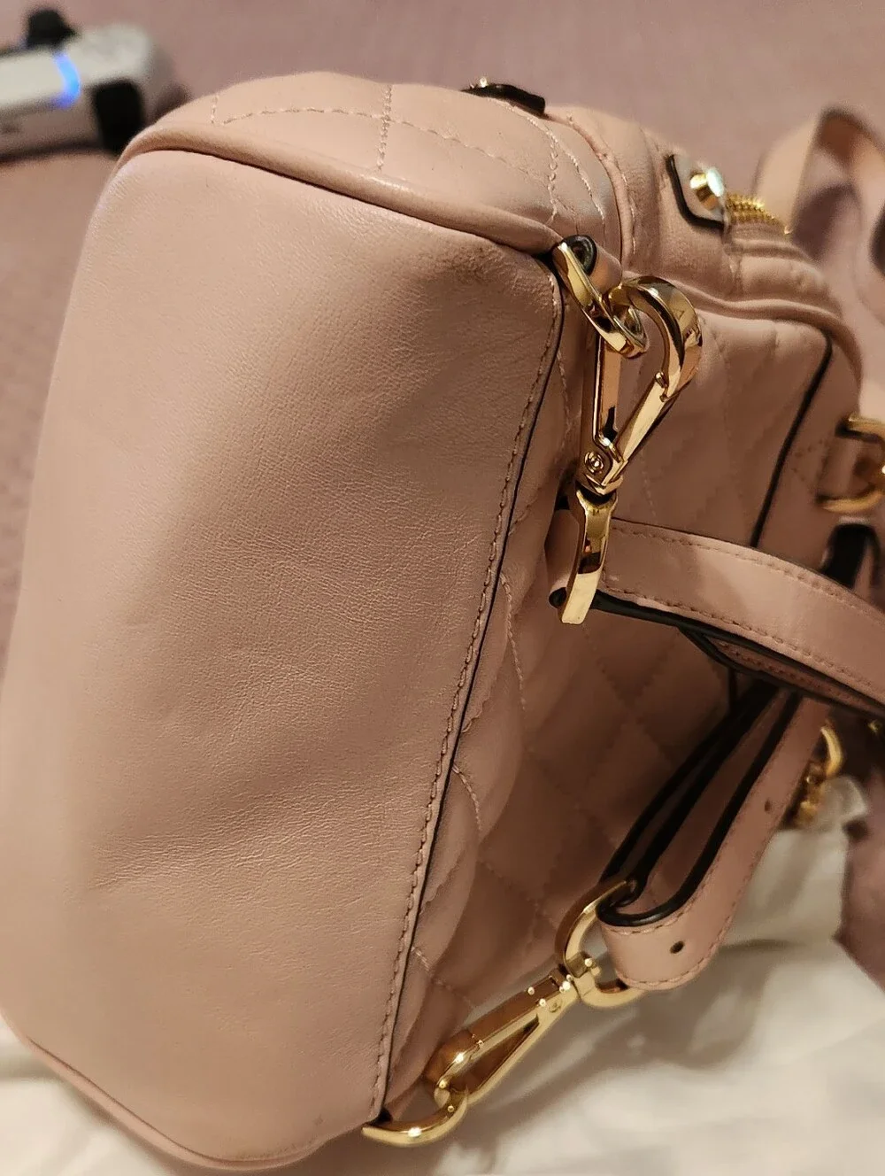 Michael Kors Quilted Convertible Mini Backpack, Crossbody Pale Pink Gold Zipper.